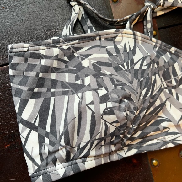 Bikini top - Picture 3 of 3